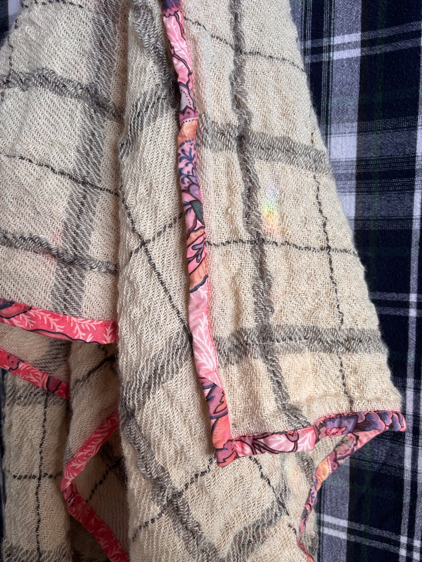 blanket : 100% natural wool