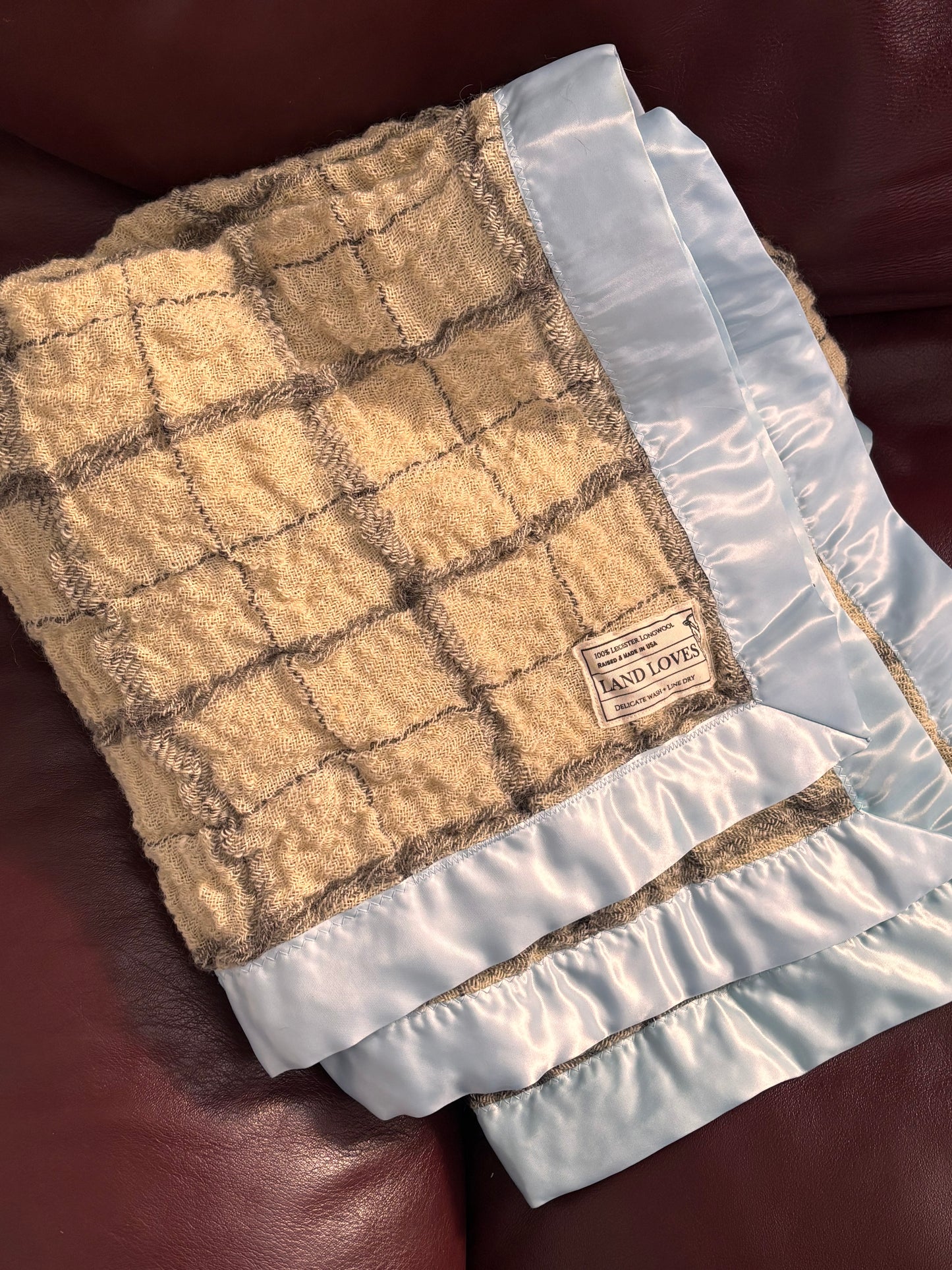 blanket : 100% natural wool