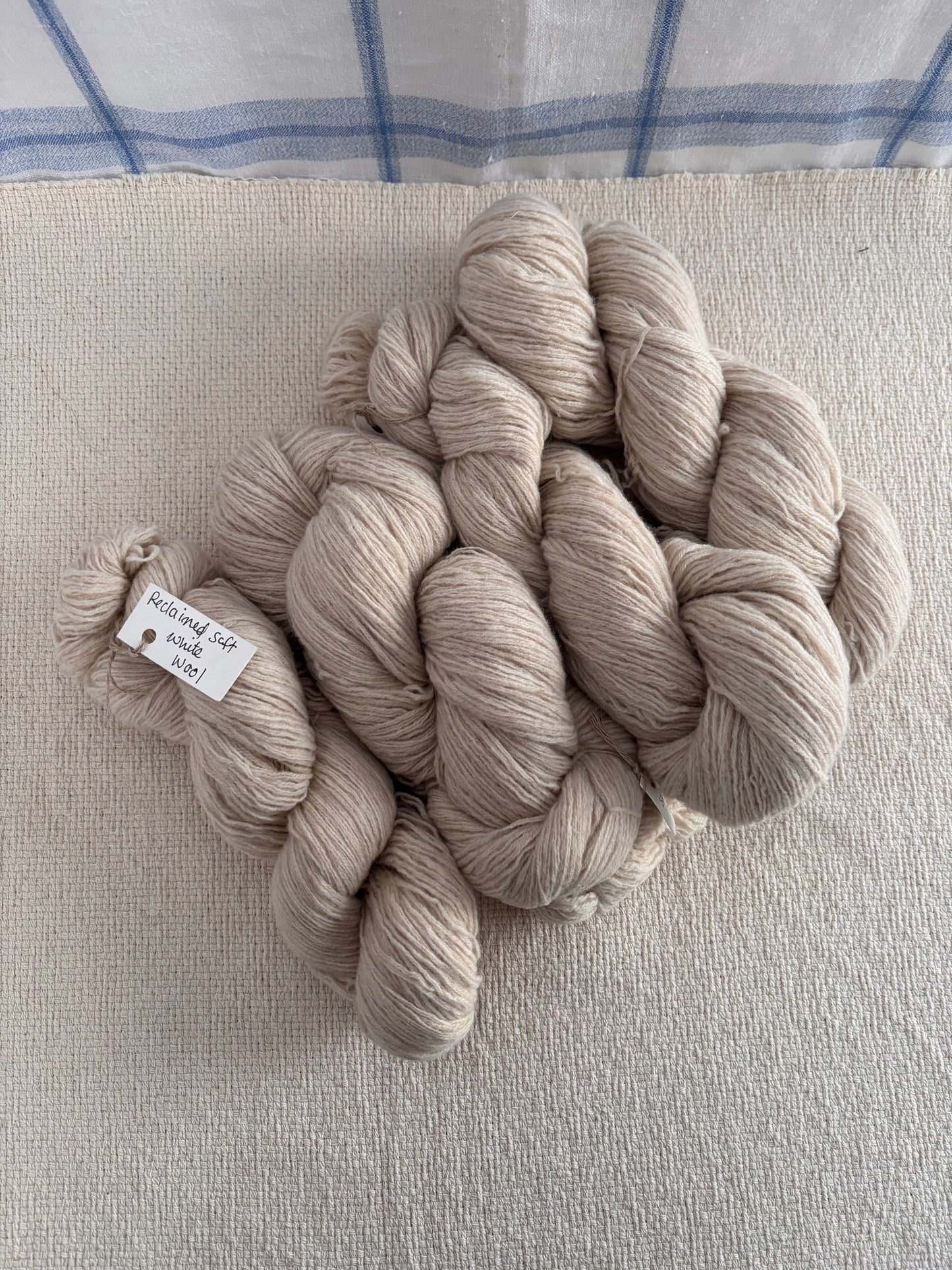 craft : reclaimed white wool yarn