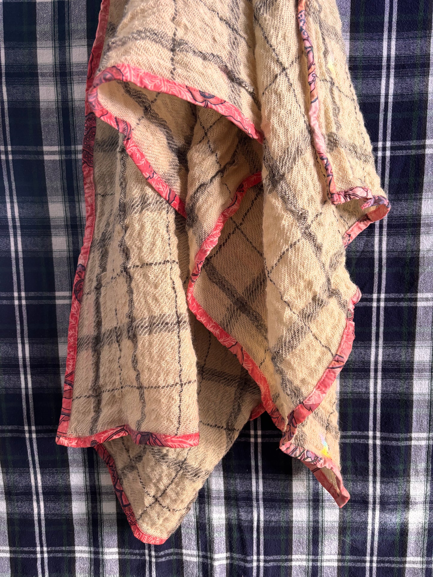 blanket : 100% natural wool