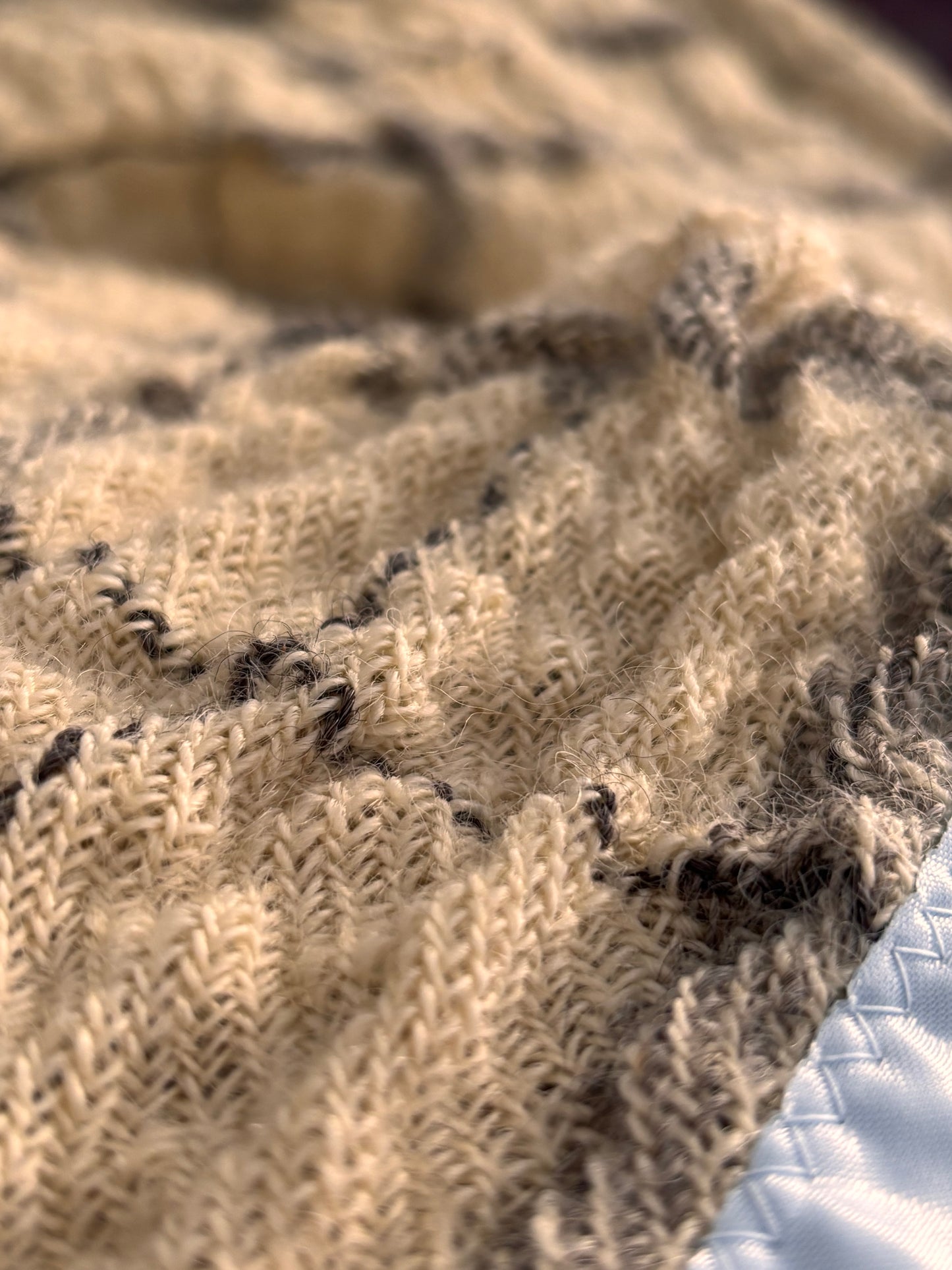 blanket : 100% natural wool
