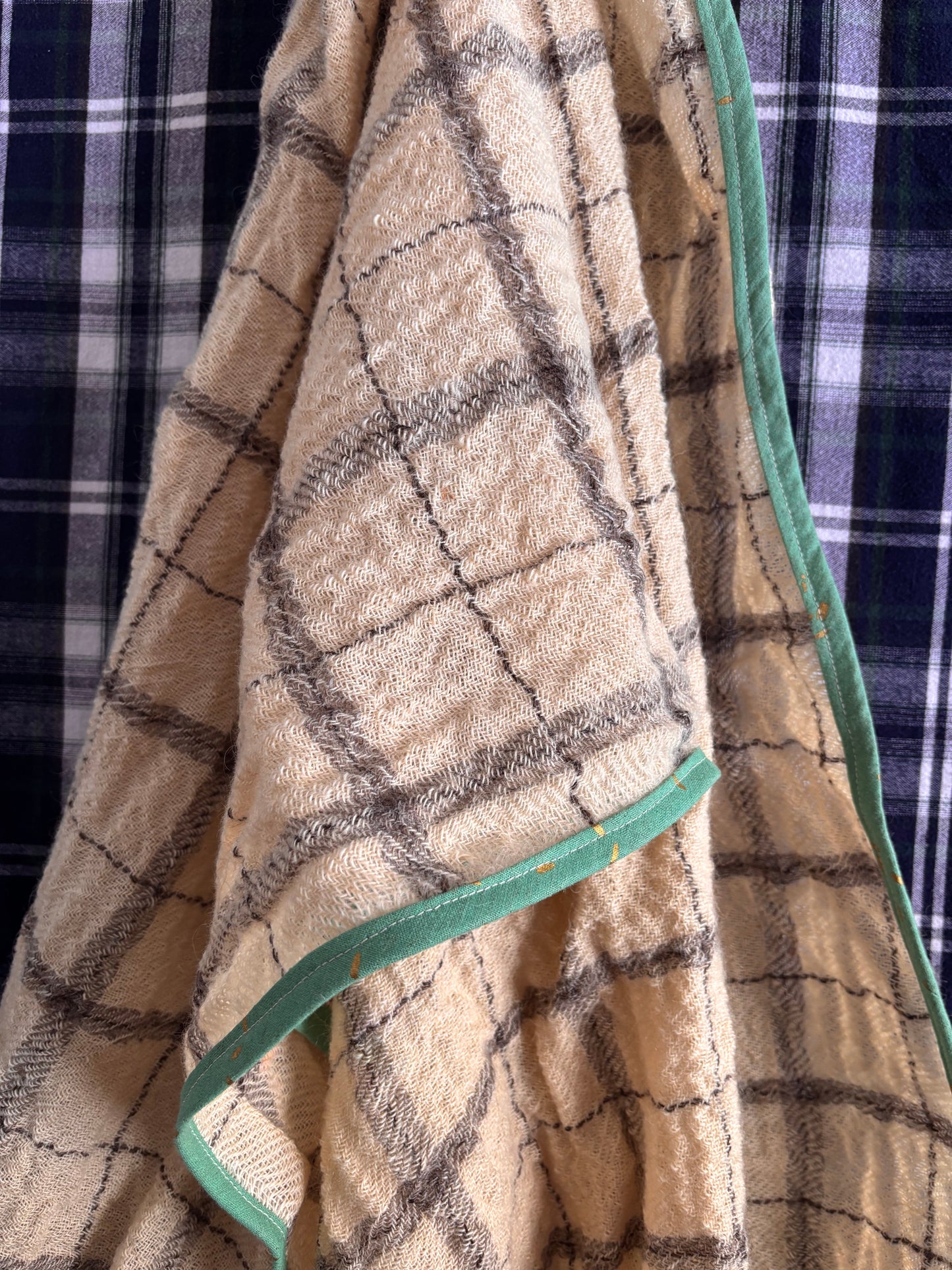 home : 100% natural wool blanket