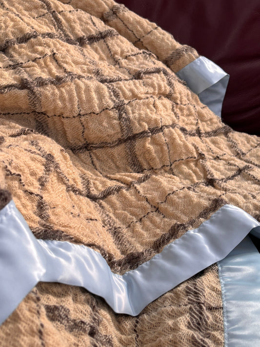 blanket : 100% natural wool