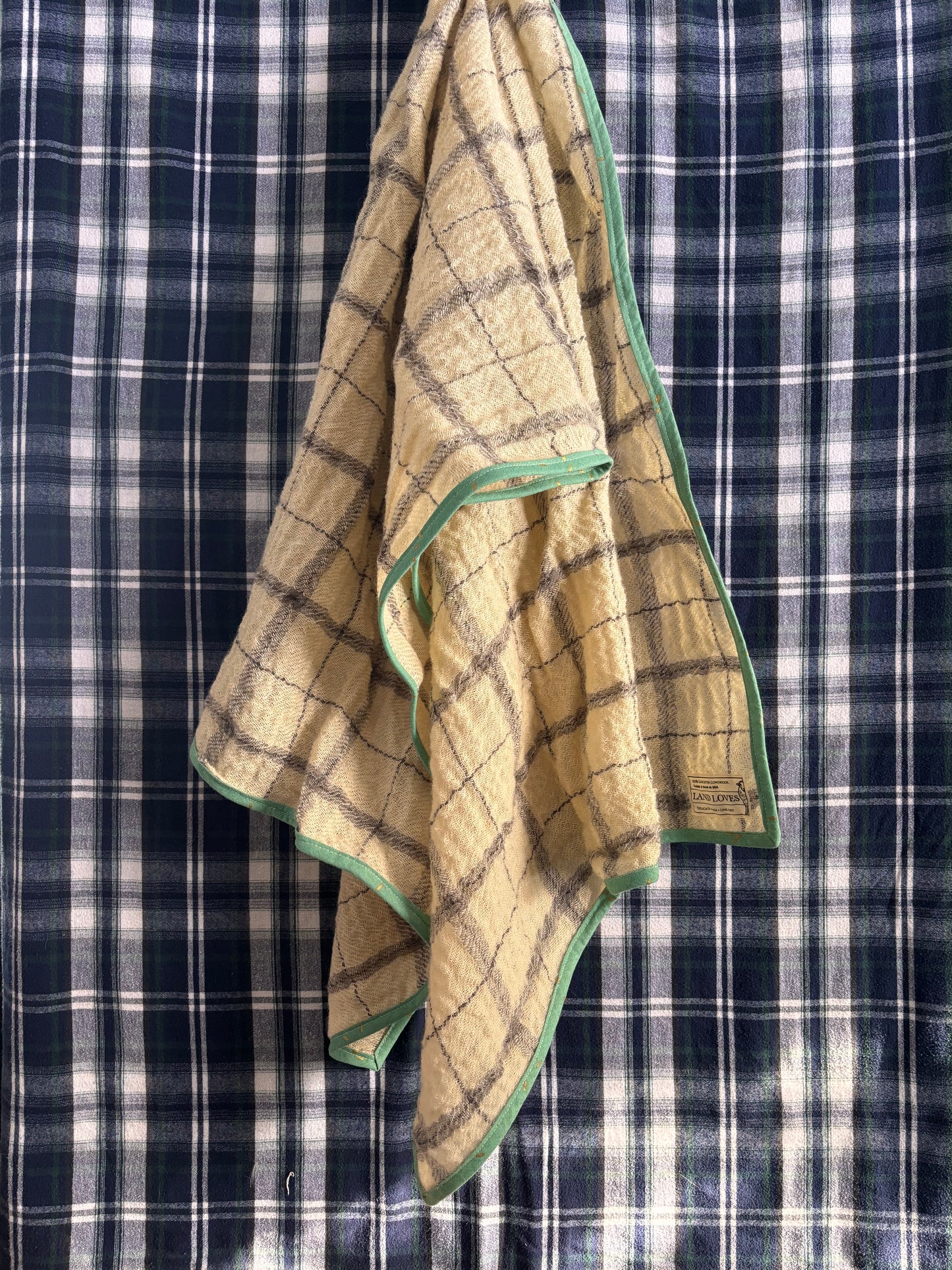 home : 100% natural wool blanket